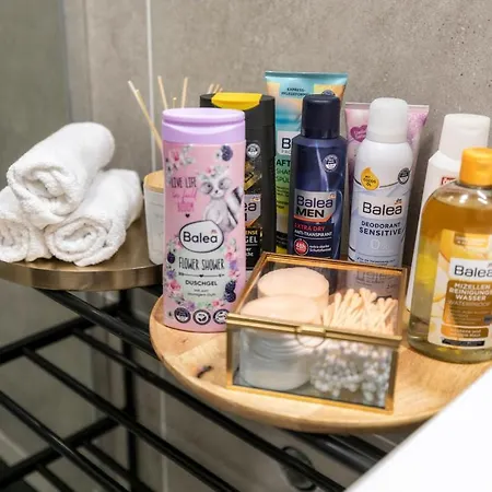 Alure Residences 2 & 24h Self Check-in, Parking In The Garage In The Building Included, New Building, Terrace, Location With A Forest Park With A Lake, Children's Playground *